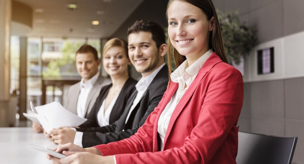 Razones por las que aumenta el interés empresarial en agencias de reclutamiento